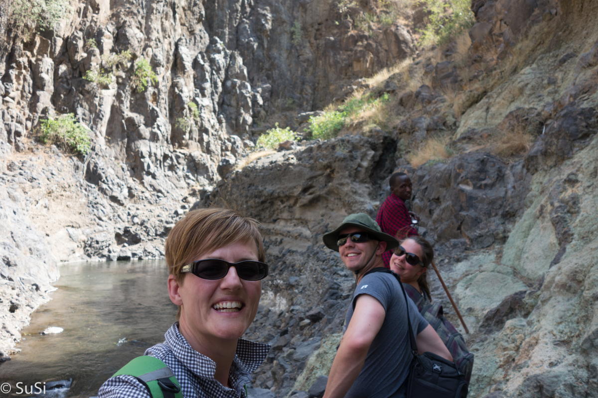 In der Schlucht auf dem Weg zum Wasserfall