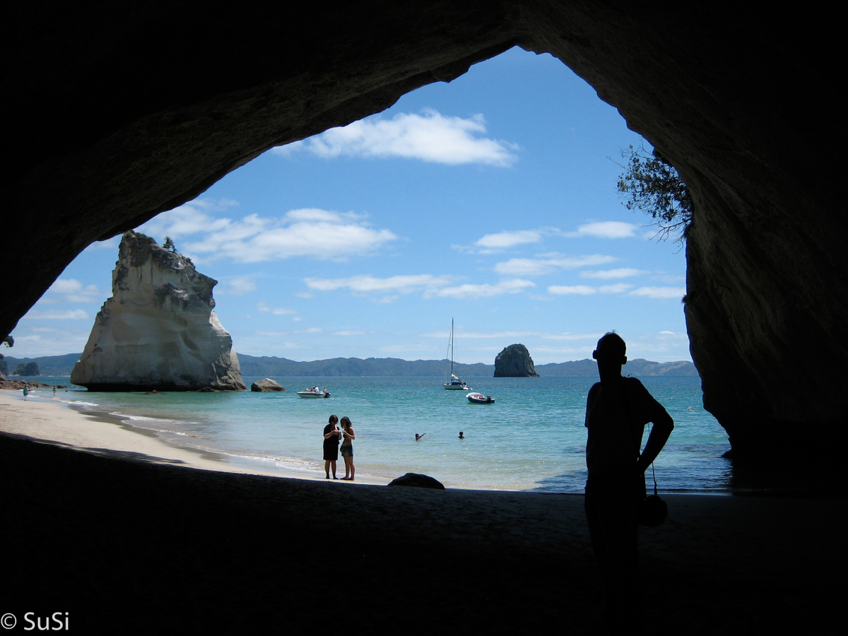 Cathedral Cove Beach